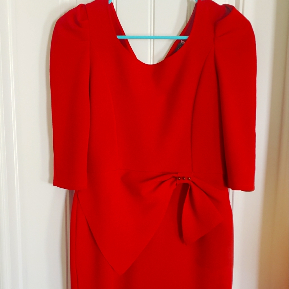 Puffed sleeve elegant red dress size L